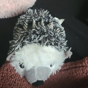 Meet your Posher, Cece